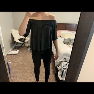 American Eagle off the shoulder shirt